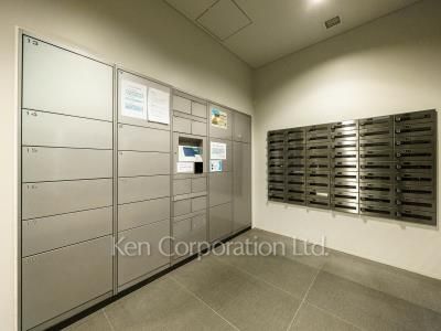  Mail/Delivery box