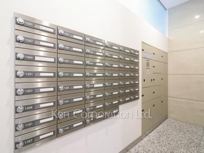  Mail/Delivery box