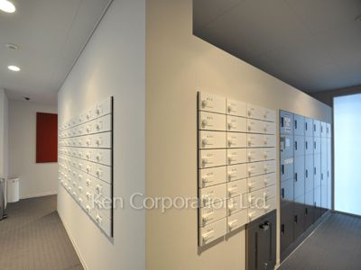  Mail/Delivery box