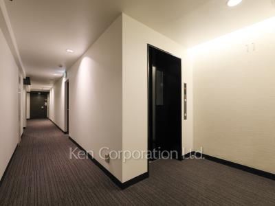  Corridor