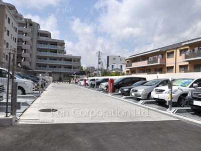  Parking Lot