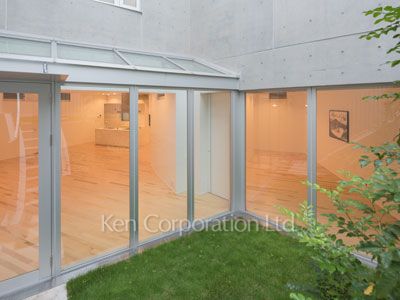  Courtyard/Greenery