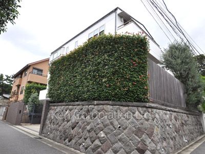  Exterior from near by