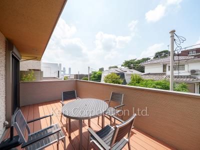 Roof Balcony