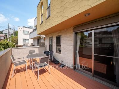 Roof Balcony