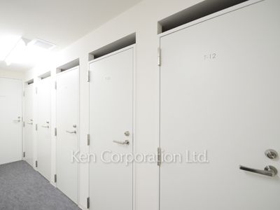 Trunk room