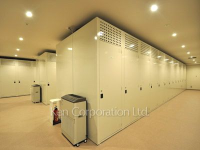 Trunk room