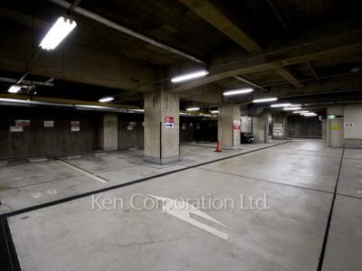  Parking Lot