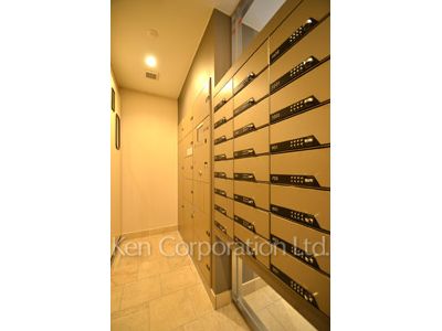  Mail/Delivery box