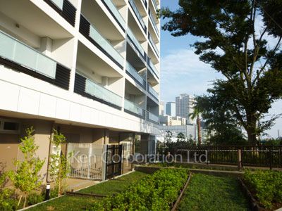 Courtyard/Greenery