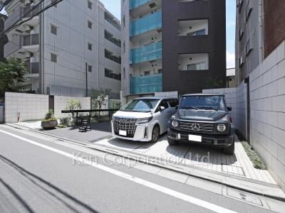  Parking Lot