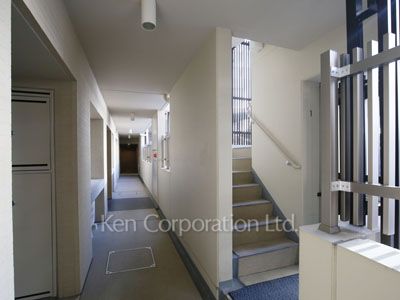  Corridor