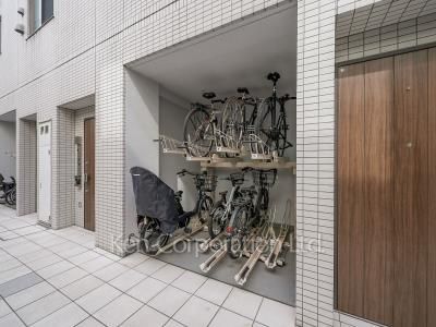  Bicycle-parking Space