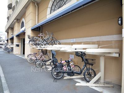  Bicycle-parking Space
