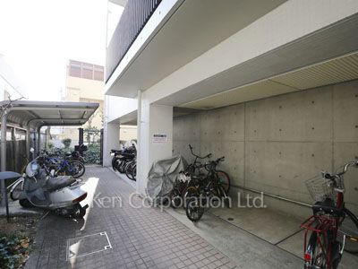  Bicycle-parking Space