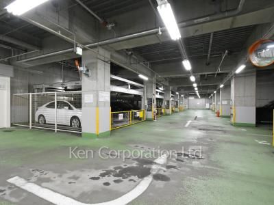  Parking Lot