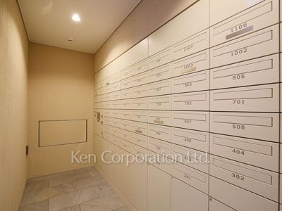  Mail/Delivery box