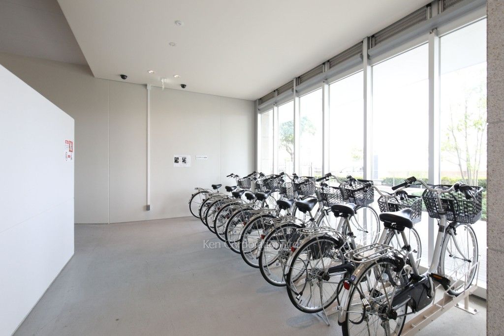 Blue Harbor Tower Minatomirai for rent | Yokohama Apartments - Ken