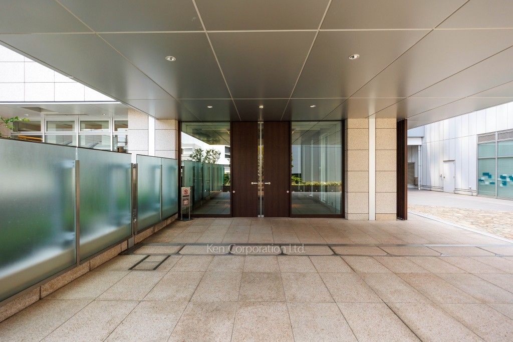 Blue Harbor Tower Minatomirai for rent | Yokohama Apartments - Ken