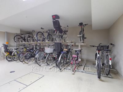  Bicycle-parking Space