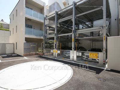 Parking Lot