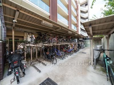  Bicycle-parking Space