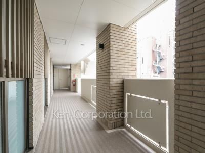  Corridor