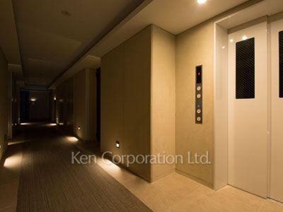  Corridor