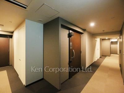  Corridor