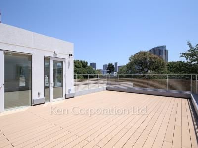 Roof Balcony