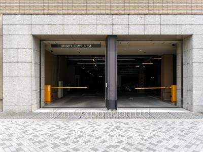  Parking Lot