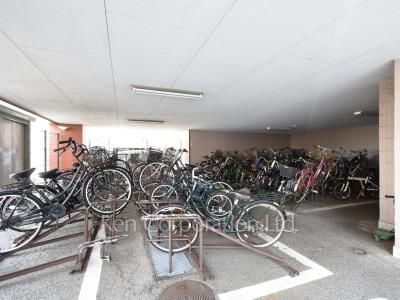  Bicycle-parking Space