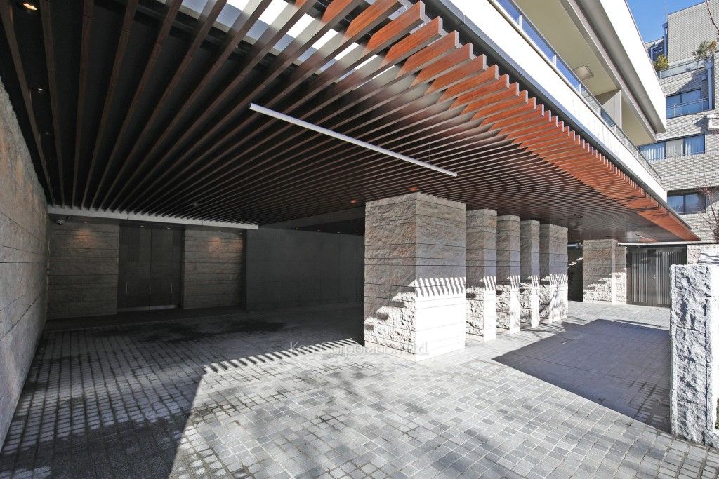 The Park House Gran Minami-aoyama 4-chome for sale The Park House Gran Minami-aoyama 4-chome for sale