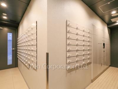  Mail/Delivery box