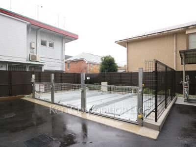 Parking Lot