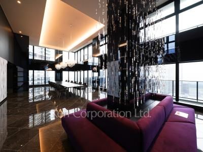 Sky View Lounge