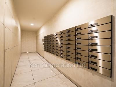  Mail/Delivery box