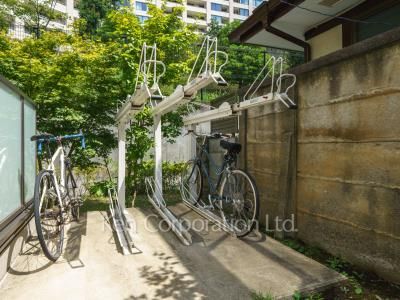  Bicycle-parking Space
