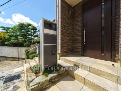  Mail/Delivery box