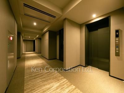  Corridor