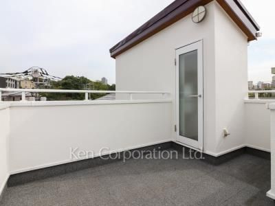 Roof Balcony