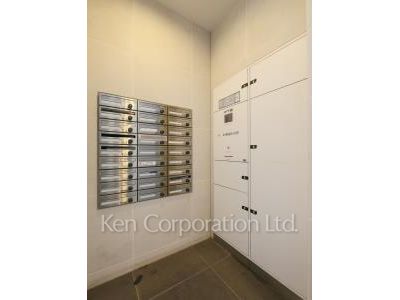  Mail/Delivery box