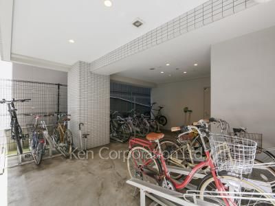  Bicycle-parking Space