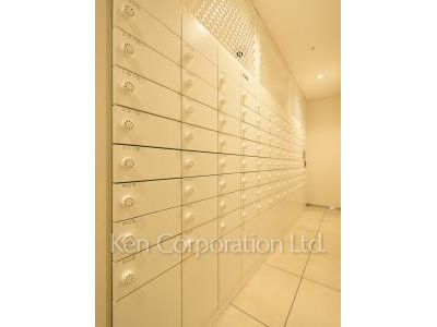  Mail/Delivery box