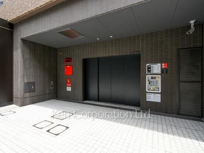  Parking Lot