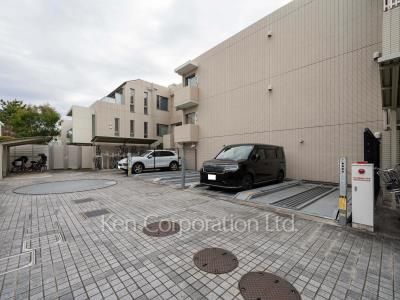  Parking Lot