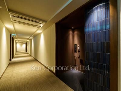  Corridor