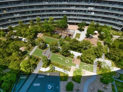 Courtyard/Greenery