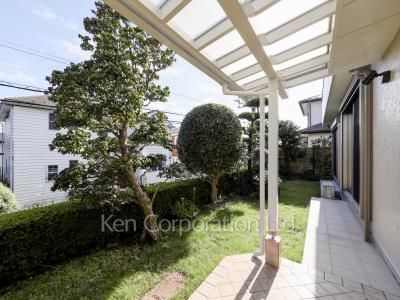 Courtyard/Greenery