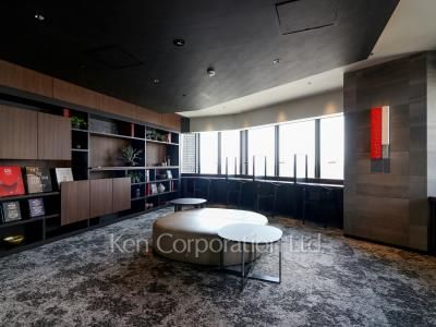 Sky View Lounge